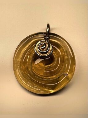 TOUS Swirl Pendant